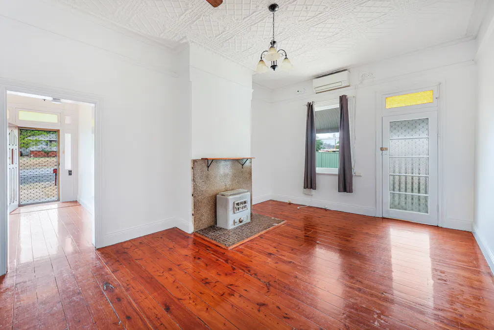555 - 557 Armidale Road, East Tamworth, NSW, 2340 - Image 3