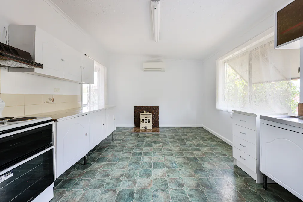 555 - 557 Armidale Road, East Tamworth, NSW, 2340 - Image 5