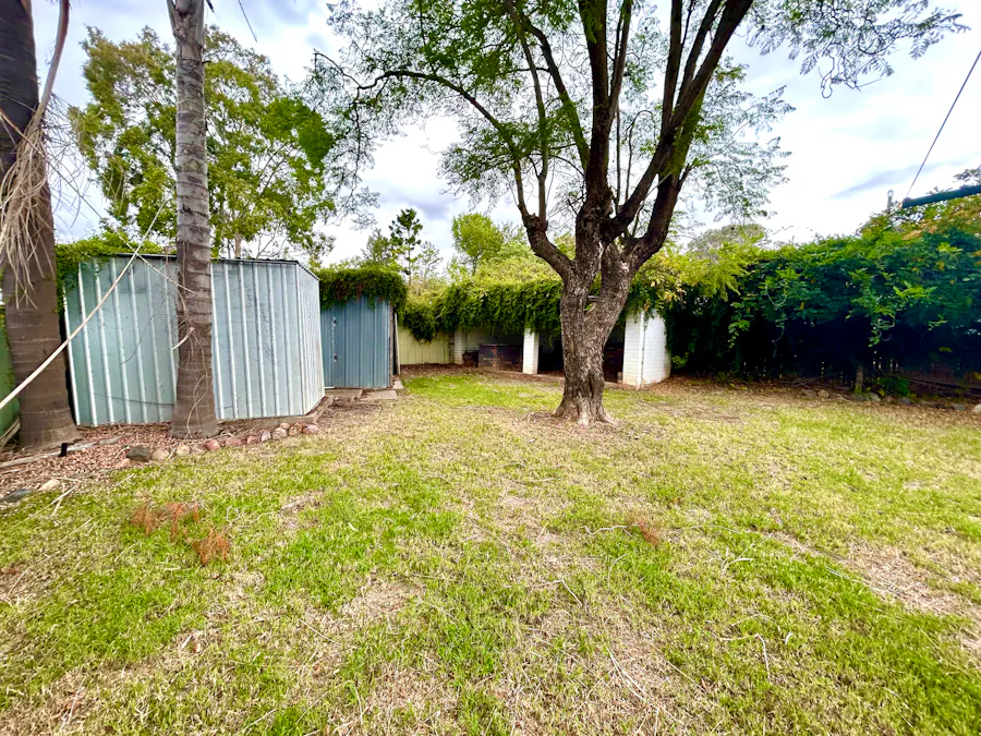 31 Holland Street, South Tamworth, NSW, 2340 - Image 9