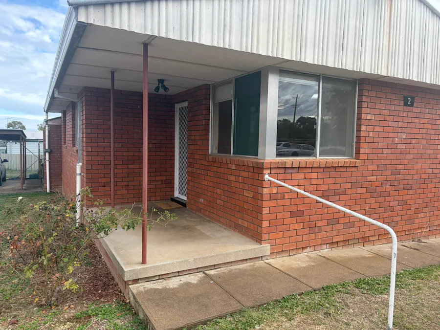 1/2 John Street, Tamworth, NSW, 2340 - Image 1