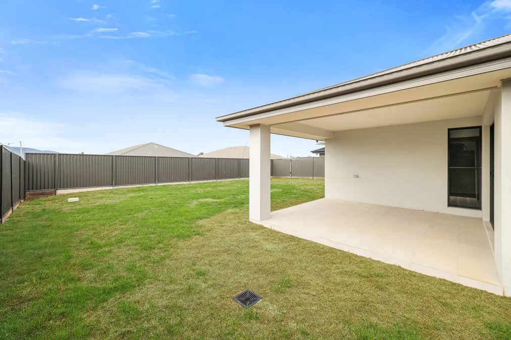 20 Gilbert Drive, Tamworth, NSW, 2340 - Image 13