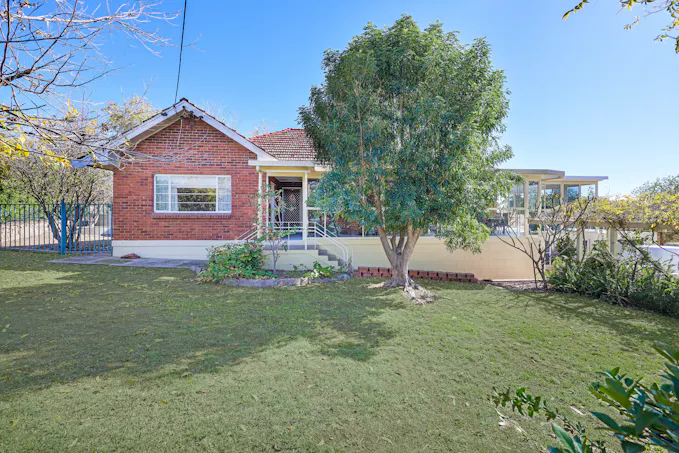 60 Hillvue Road, Tamworth, NSW, 2340 - Image 1