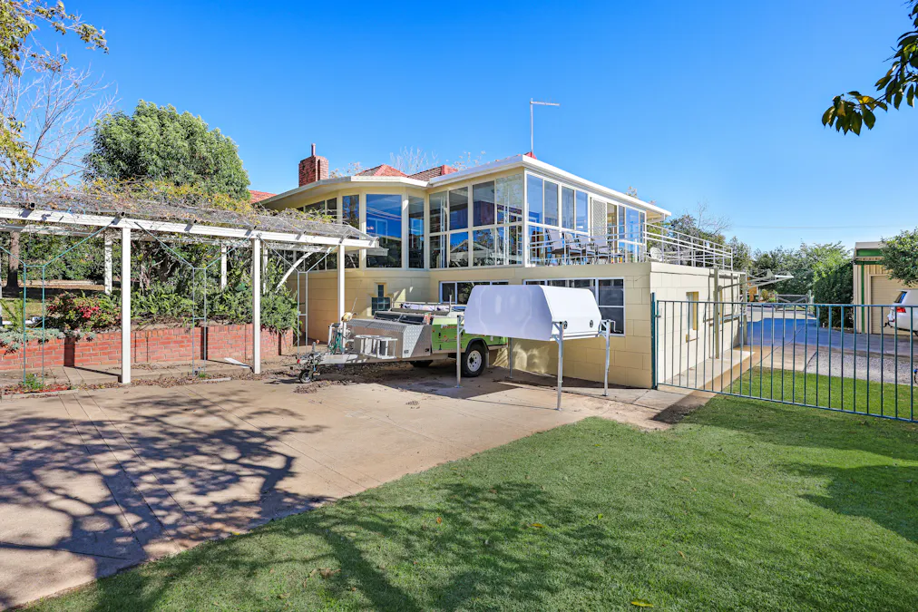 60 Hillvue Road, Tamworth, NSW, 2340 - Image 2