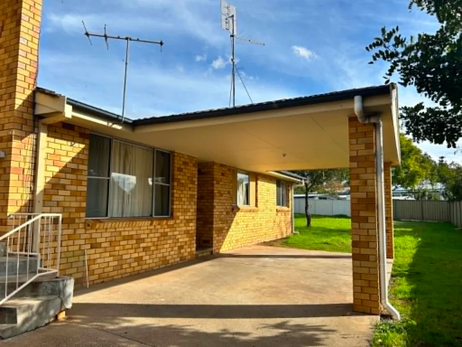 8/2 Edward Street, Tamworth, NSW, 2340 - Image 1
