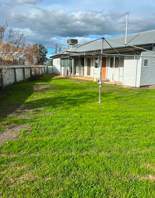 12 Patricia Avenue, Tamworth, NSW, 2340 - Image 2