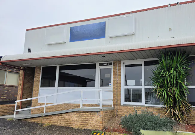Shop 1/236 Marius Street, Tamworth, NSW, 2340 - Image 1
