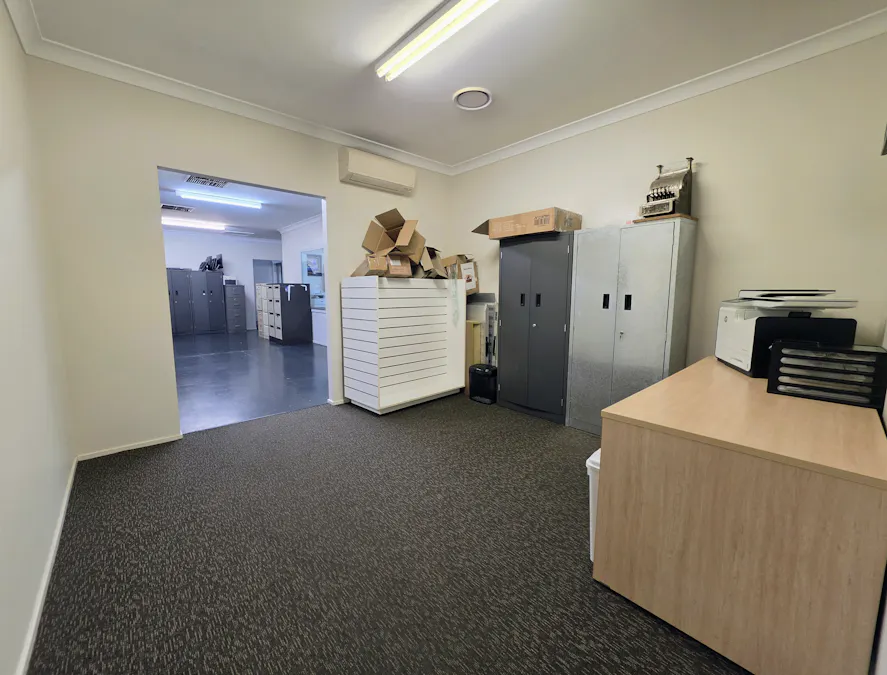 Shop 1/236 Marius Street, Tamworth, NSW, 2340 - Image 9