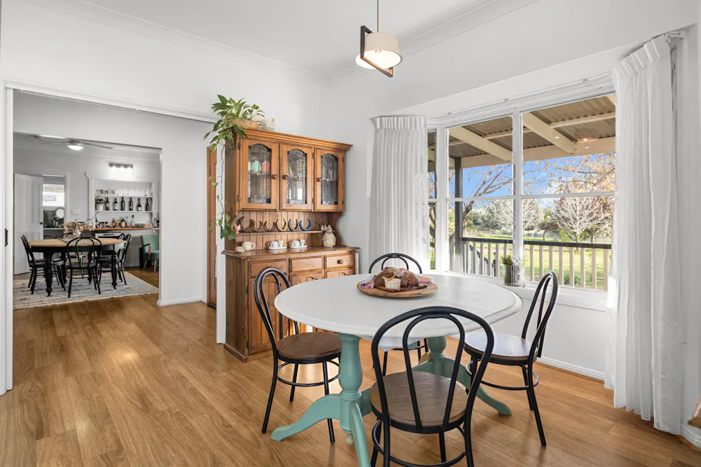 86 Meadow Banks Drive, Tamworth, NSW, 2340 - Image 8