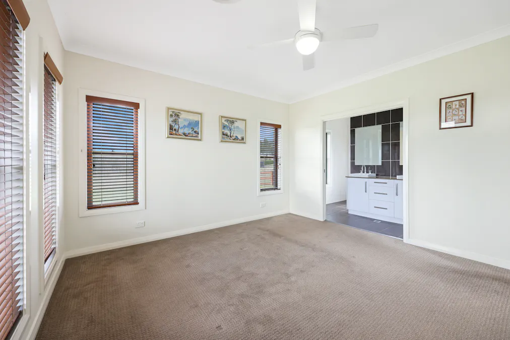 12 Honeyeater Place, Tamworth, NSW, 2340 - Image 14