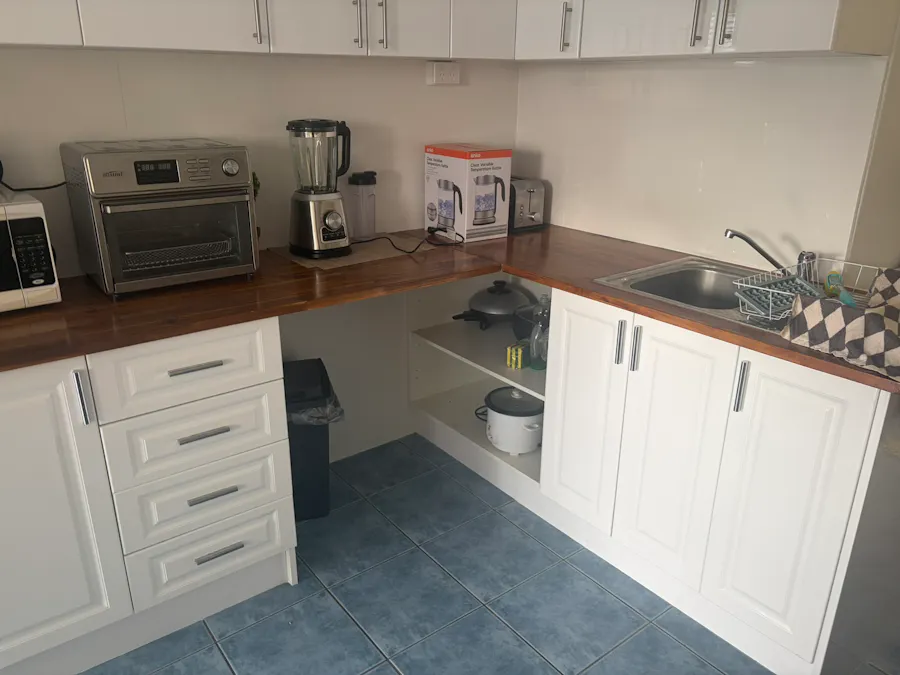Flat B/114 Kent Street, Tamworth, NSW, 2340 - Image 3