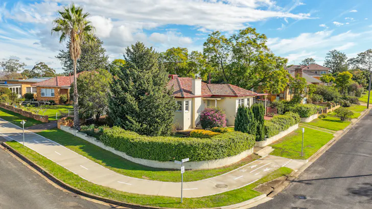 23 Kent Street, Tamworth, NSW, 2340 - Image 1