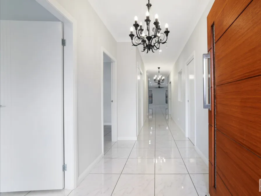 2 Bushland Avenue, Tamworth, NSW, 2340 - Image 2