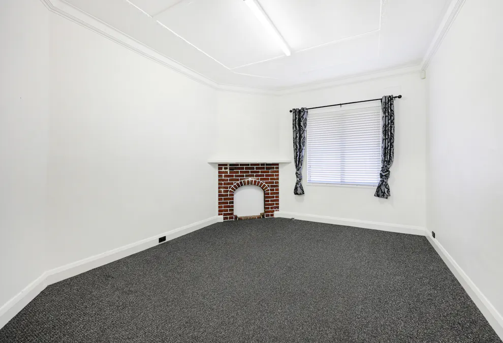51 Mathews Street, Tamworth, NSW, 2340 - Image 3