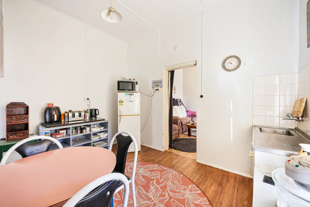 18 Raglan Street, Tamworth, NSW, 2340 - Image 5