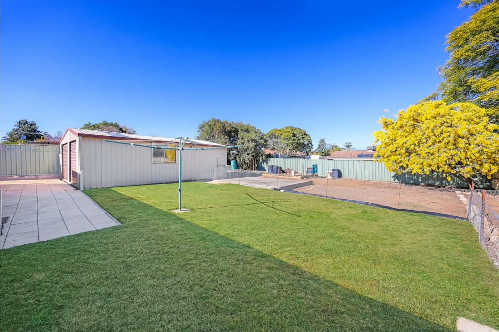 22 Macgregor Street, Tamworth, NSW, 2340 - Image 12