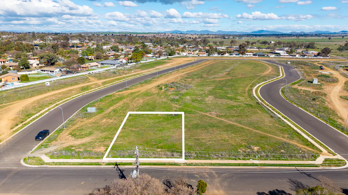 46 Green Street, West Tamworth, NSW, 2340 - Image 2