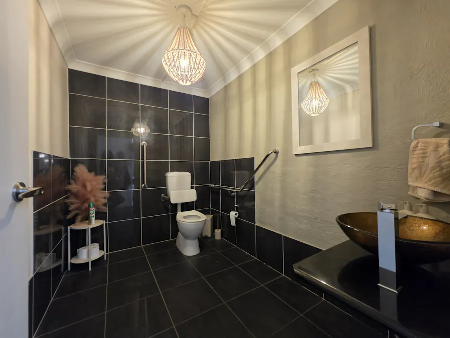 Level 1, 266 - 268 Peel Street, Tamworth, NSW, 2340 - Image 13