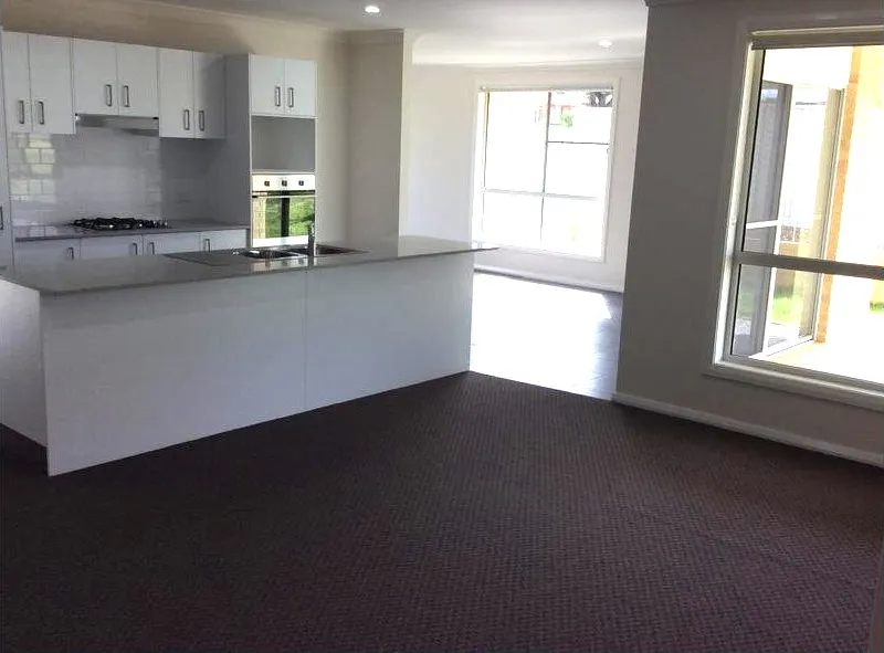 2 Barber Street, Kootingal, NSW, 2352 - Image 4
