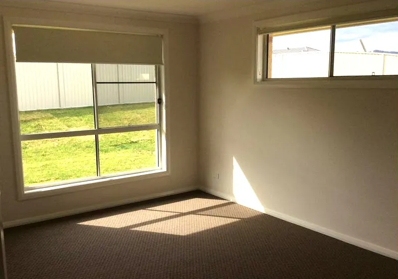 2 Barber Street, Kootingal, NSW, 2352 - Image 6