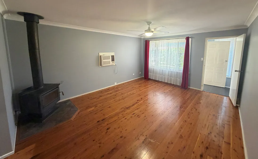 8 Fisher Road, Tamworth, NSW, 2340 - Image 2