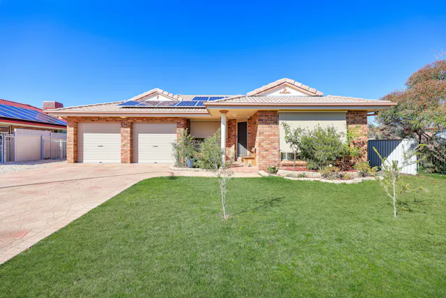 46 Wahroonga Drive — photo from Elders Real Estate Tamworth