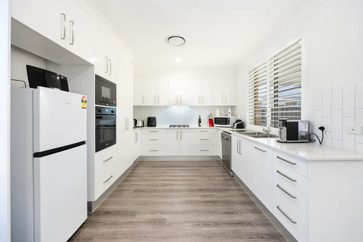 19 / 6 Ainslie Place — photo 3 of 16