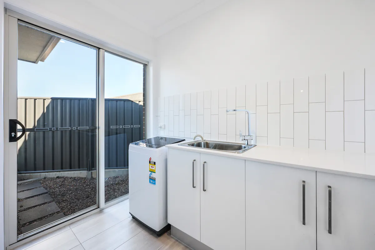19 / 6 Ainslie Place — photo 11 of 16