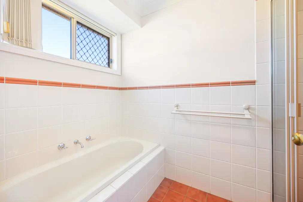 46 Wahroonga Drive, Tamworth, NSW, 2340 - Image 11