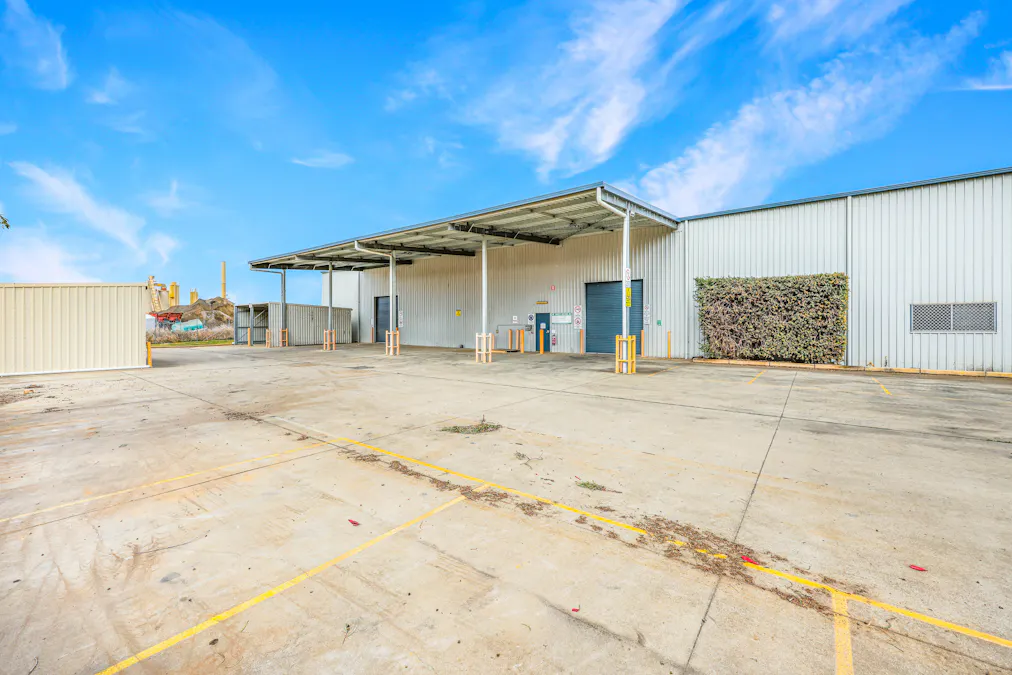 64 - 66 Armstrong Street, Tamworth, NSW, 2340 - Image 7