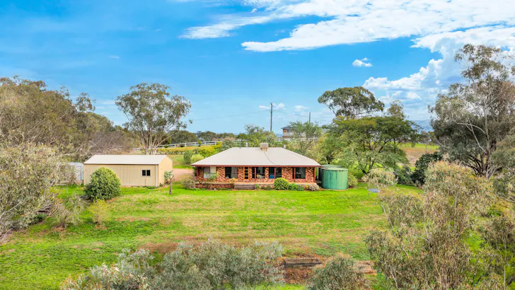 98 Tullamore Road, Tamworth, NSW, 2340