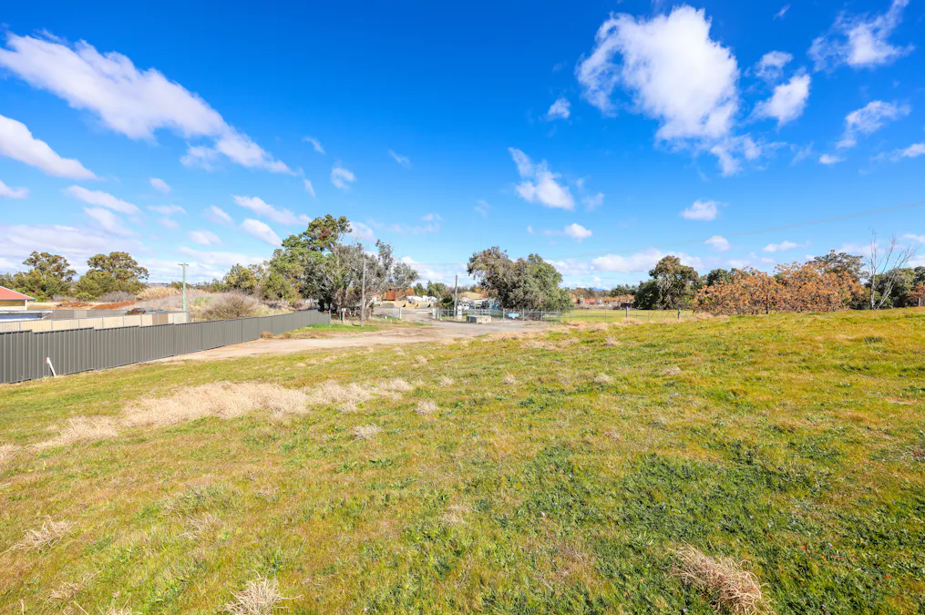 9 Crawford Street, Tamworth, NSW, 2340 - Image 3