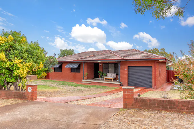35 Kinarra Street, Tamworth, NSW, 2340