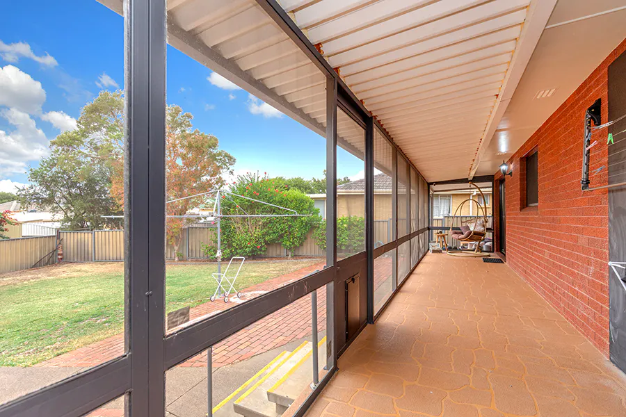 35 Kinarra Street, Tamworth, NSW, 2340 - Image 9
