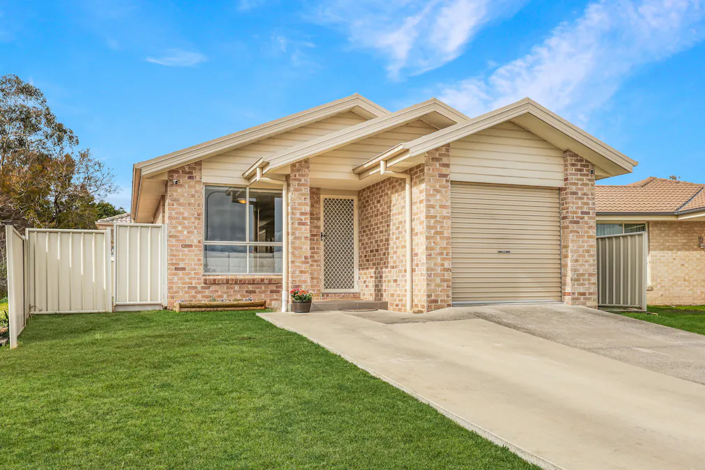 8A Bottlebrush Cove, Tamworth, NSW, 2340 - Image 1