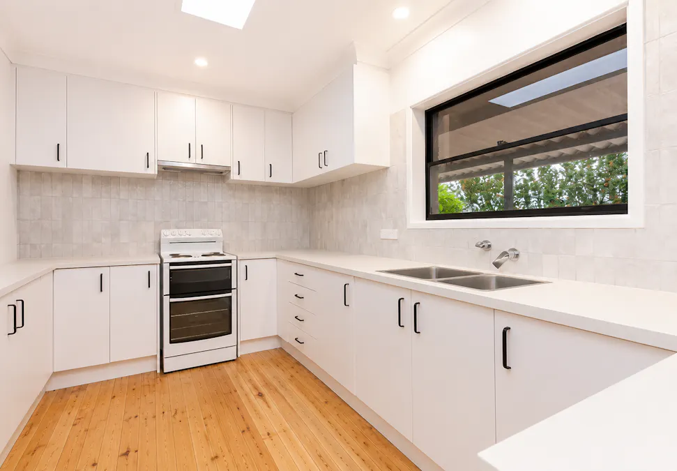 35 Kinarra Street, Tamworth, NSW, 2340 - Image 3