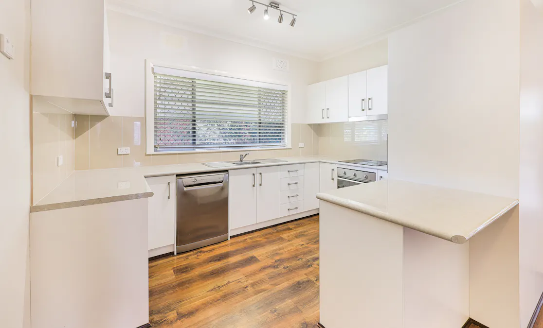 10 Griffin Avenue, Tamworth, NSW, 2340 - Image 3