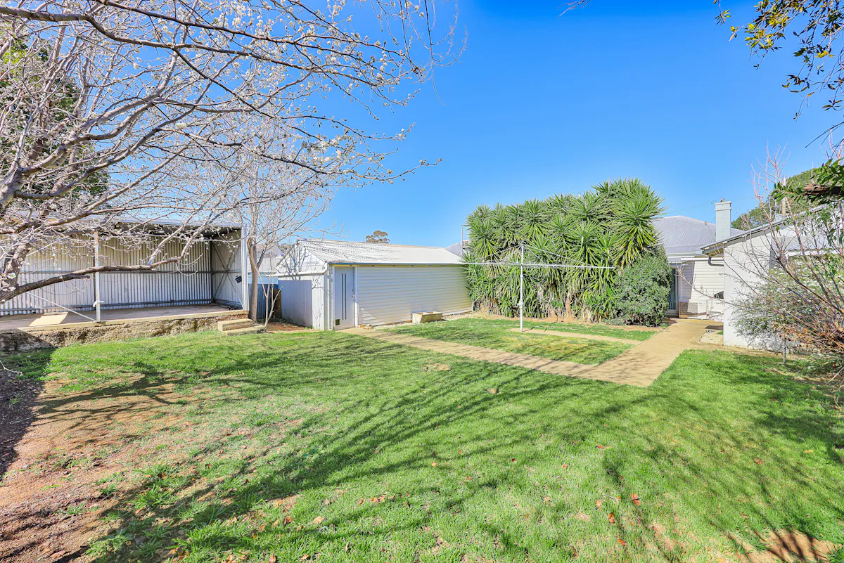 10 Griffin Avenue — photo 10 of 13
