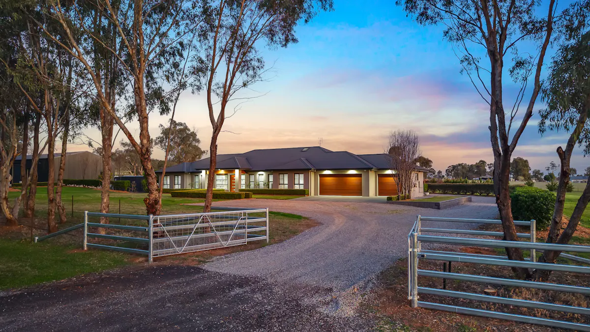 7 Manina Way, Tamworth, NSW, 2340 - Image 22