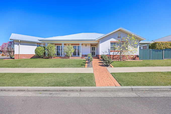 90 Grant Street, Tamworth, NSW, 2340