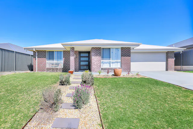 15A Gilbert Drive — photo from Elders Real Estate Tamworth