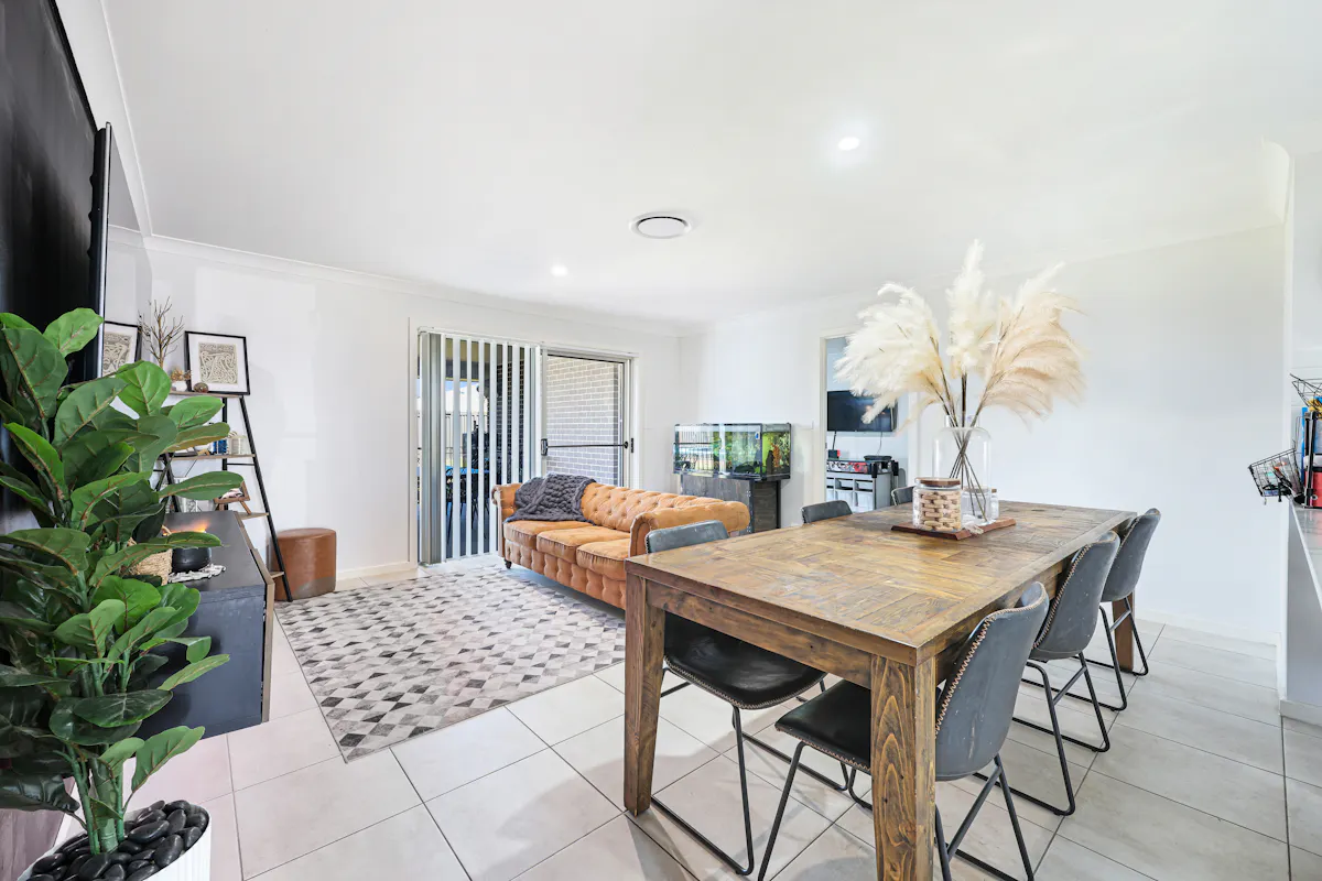15A Gilbert Drive — photo 4 of 17