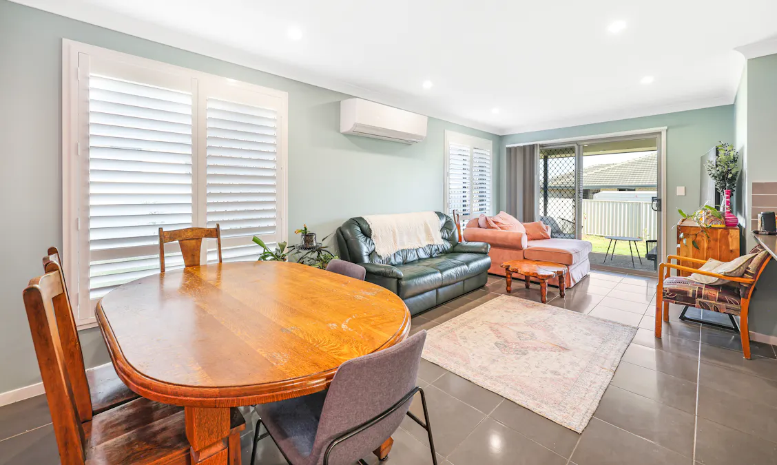 2/49 Tulipwood Crescent, Tamworth, NSW, 2340 - Image 3