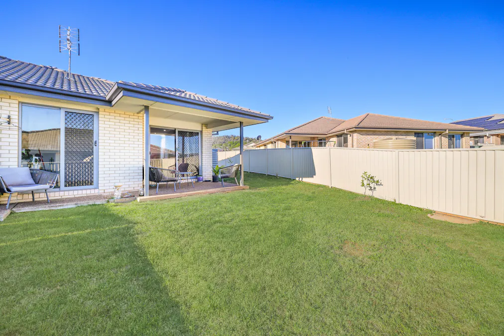 2/49 Tulipwood Crescent, Tamworth, NSW, 2340 - Image 9