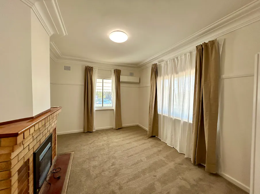 73 Susanne Street, Tamworth, NSW, 2340 - Image 4
