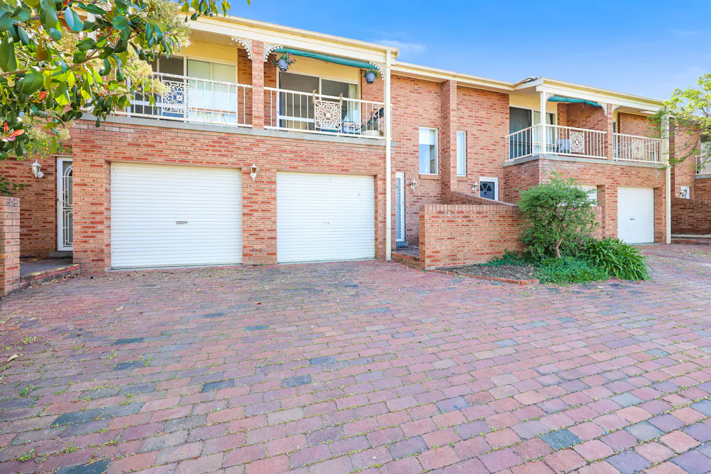 2/63 Fitzroy Street, Tamworth, NSW, 2340 - Image 1