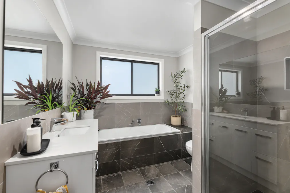 24 Tuscany Boulevard, Tamworth, NSW, 2340 - Image 8