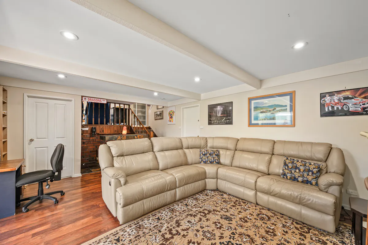 11 Myndee Avenue — photo 14 of 24