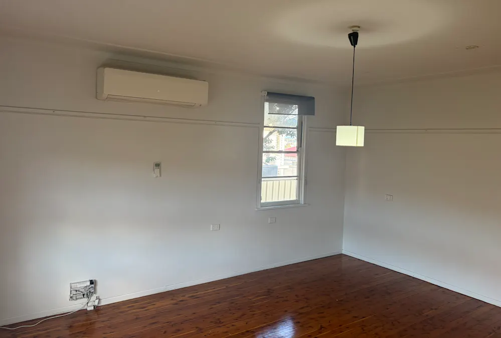 17 Peel Street, Tamworth, NSW, 2340 - Image 2