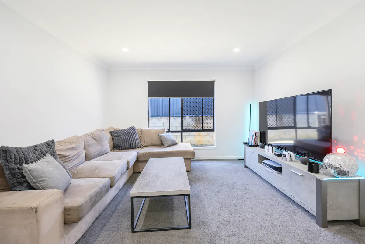21 Porter Street — photo 2 of 16