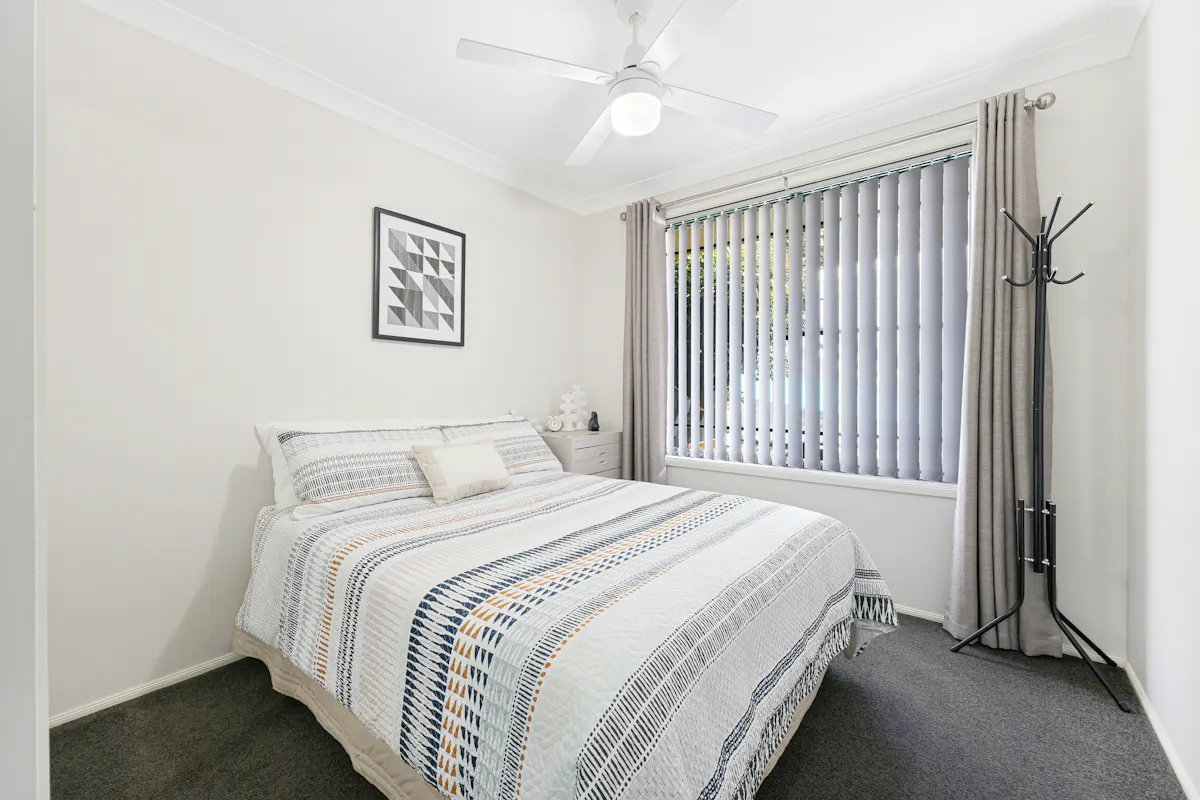 18 Caley Close — photo 8 of 17